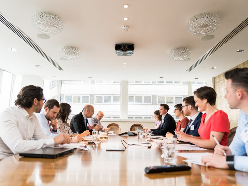 round table event photographer